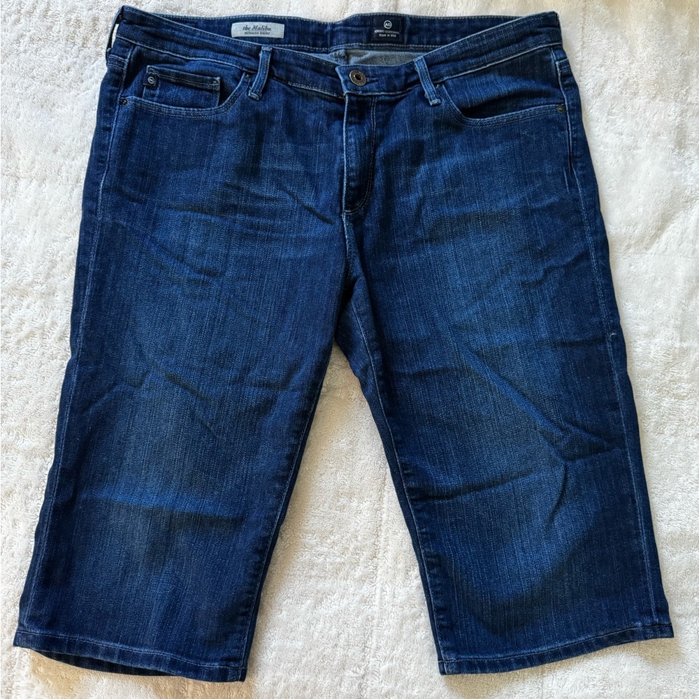 EUC AG Jean Shorts - The Malibu Bermuda - Dark Wash - 32